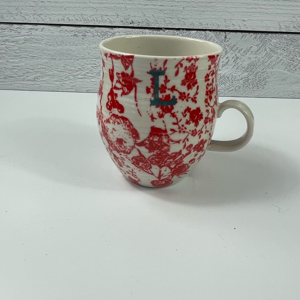 Anthropologie  Red and White Initial "L"‎ Ceramic  Coffee Mug